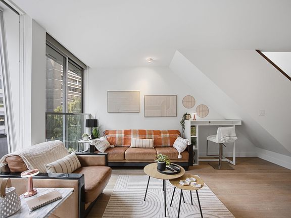 4th image of 1477 W Pender St #504