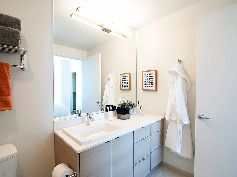 waterfront_interior_bathroom _0264