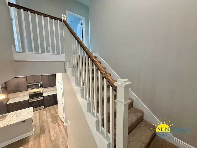 196 Johnson Ct — Photo 11