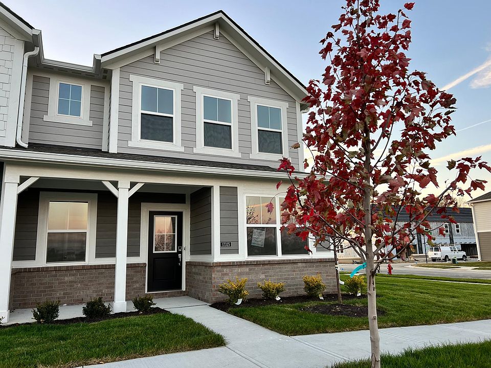 Front porch with full patio.