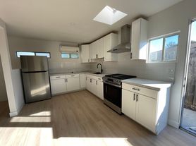 1938 Playa Riviera Dr, Cardiff By The Sea, CA