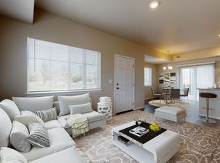 1592 Monterey Rd UNIT 102, Colorado Springs, CO 80910