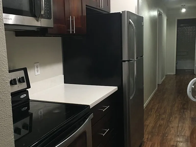 6511 Rainier Ave S — Photo 10