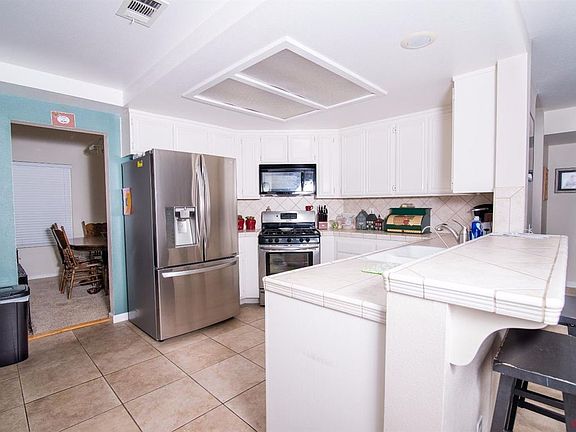 5th image of 1241 Eastbrook Dr