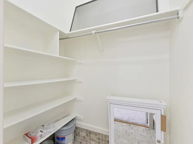 1140 Walnut Ave #11 — Photo 9