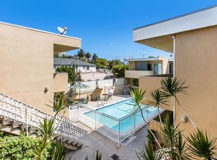 2050 Rodney Dr #11, Los Angeles, CA 90027