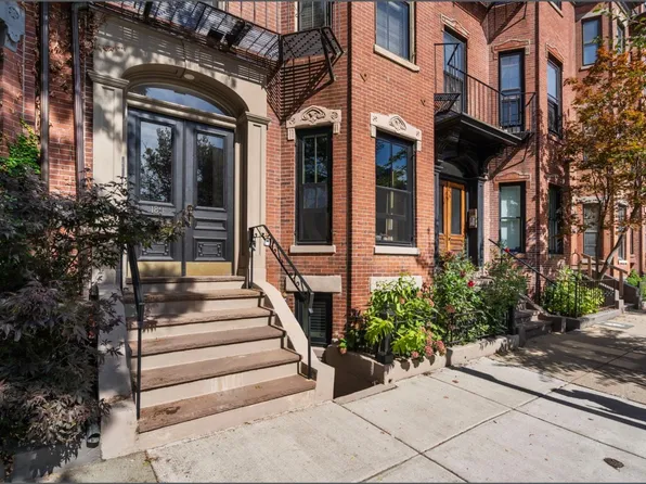 189 Warren Ave APT 4, Boston, MA 02116
