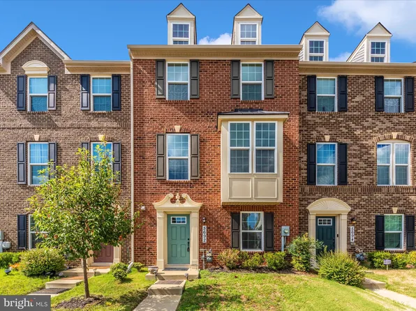 5692 River Shark Ln, Waldorf, MD 20602