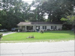 307 N College St, Statesboro, GA 30458