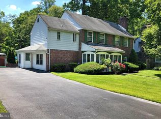 8 Farwood Rd, Wynnewood, PA 19096