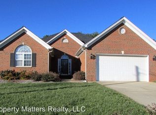 4228 Creek Ridge Dr, Gastonia, NC 28056
