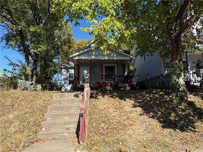 1050 Barnett Ave, Kansas City, KS, 66102