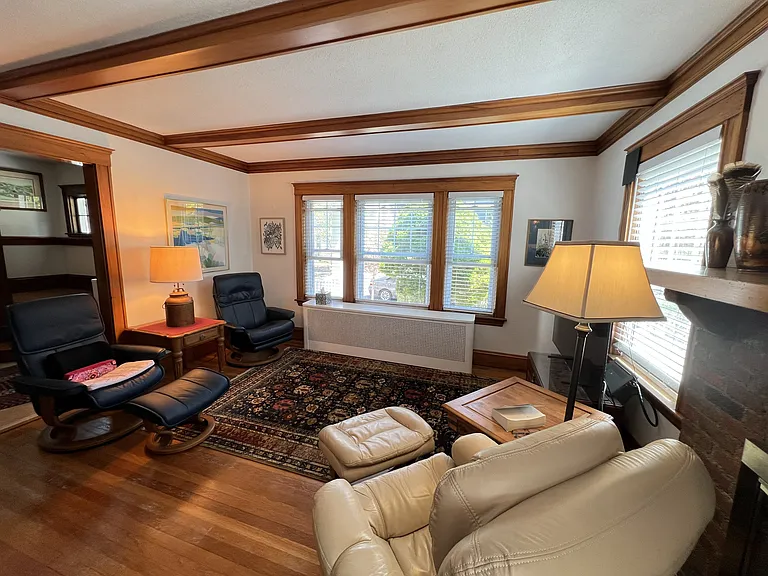 68 Winsor Ave — Photo 8