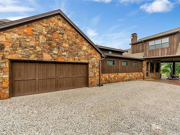 4th image of 7013 W Hells Gate Dr