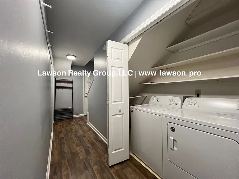 4715 Wembley Pl SW — Photo 56