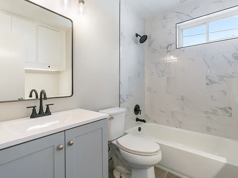130 Labarre Dr — Photo 8