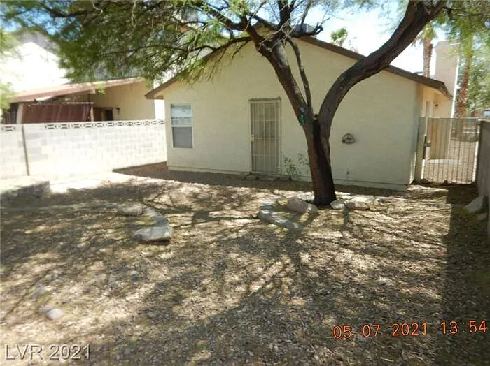 525 Dutchman Ave — Photo 21
