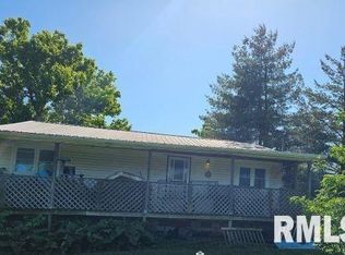 470 Peters Creek Rd, Cave In Rock, IL 62919