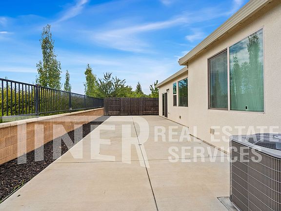 4th image of 7865 Sweet Ann Ct
