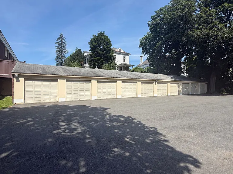 1 Colt Rd #8 — Photo 13