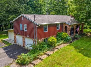 215 W Jamestown Rd, Greenville, PA 16125