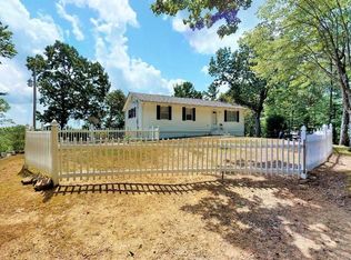 160 Griffith Ln, Oliver Springs, TN 37840