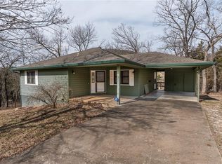 13 Sunrise Ave, Holiday Island, AR 72631