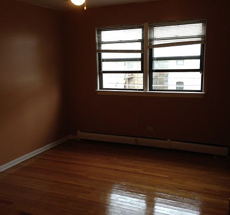 5th image of 8209 S Maryland Ave APT 3
