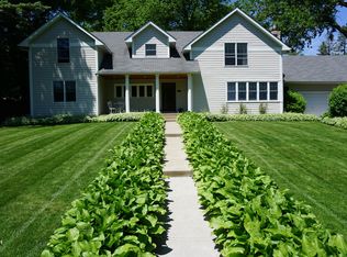 2567 Emerald Dr, Mound, MN 55364