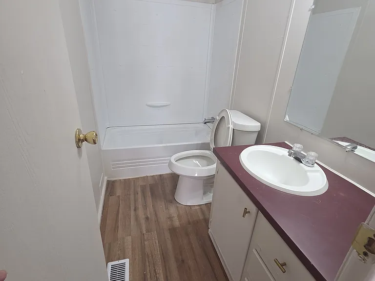 8444 Longhorn Dr — Photo 8