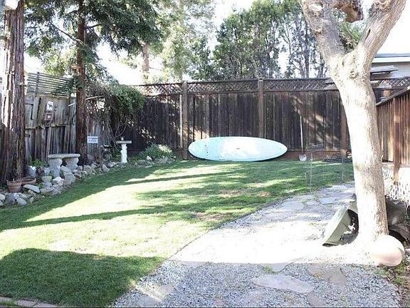 4th image of 19171 Vaughn Ave