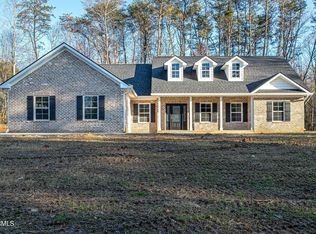 8010 Washington Pike, Corryton, TN 37721