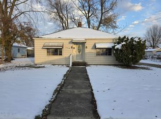 601 Water St, Ligonier, IN 46767