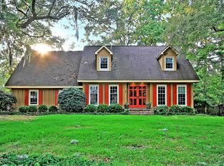 1391 Parkshore Dr, Charleston, SC 29407