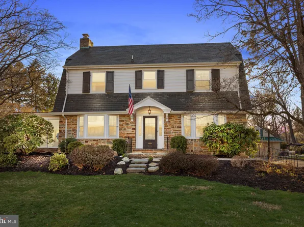 304 Station Ave, Langhorne, PA 19047