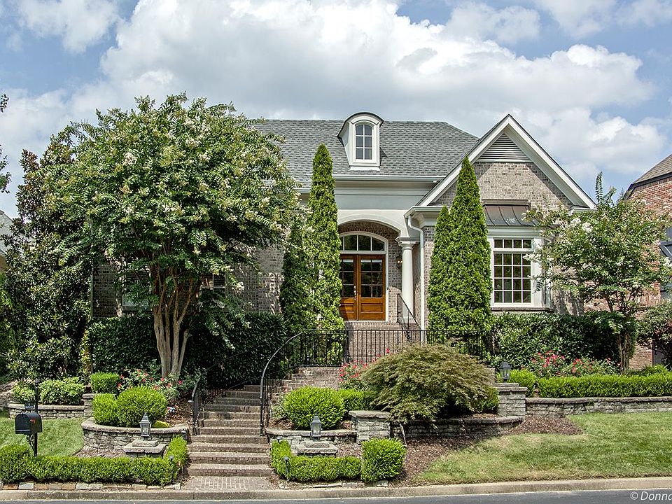 1st image of 57 Whitworth Blvd