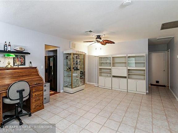 5th image of 2200 N 54th Ave