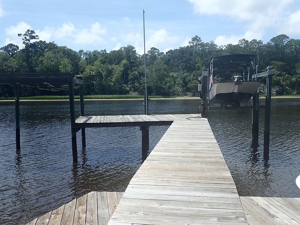 1st image of 1 Palm Ln