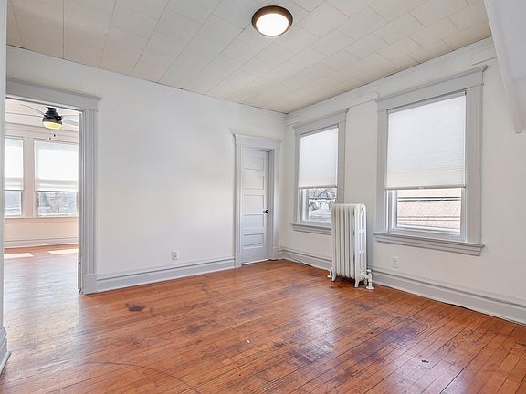 4th image of 9 Bergman Ct #2