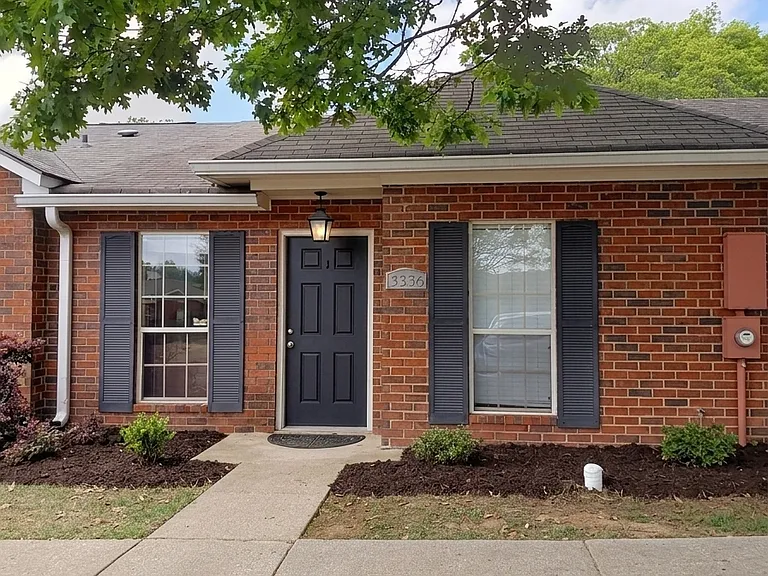8336 Grand Oak Ct — Photo 1