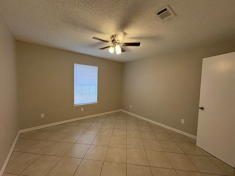 3354 La Leyenda Ct — Photo 11