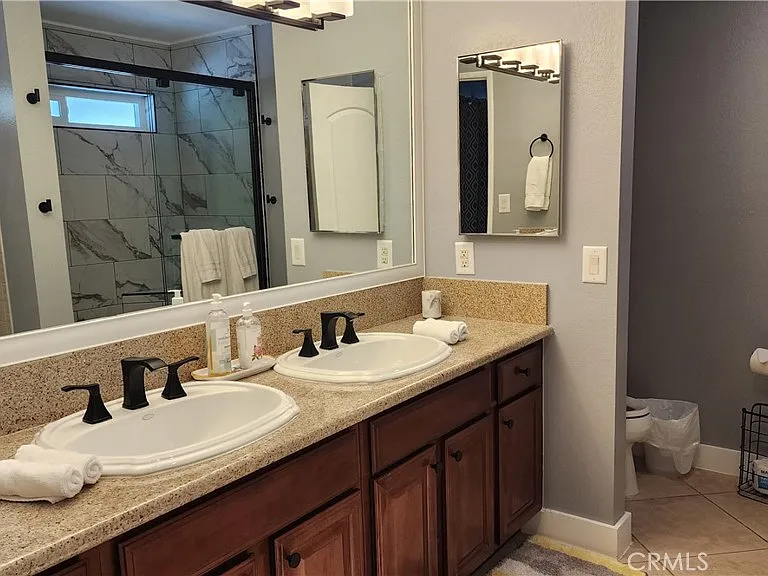 2098 N San Clemente Rd — Photo 13
