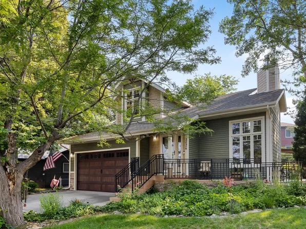 3026 Roxbury Cir, Rapid City, SD 57702