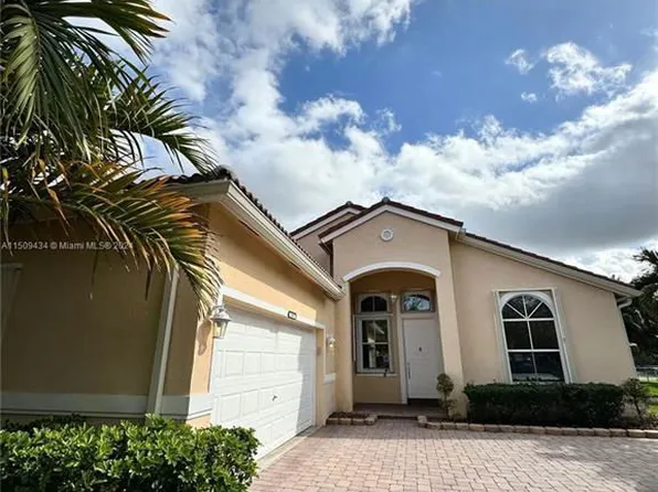 2591 SW 190th Ave, Miramar, FL 33029