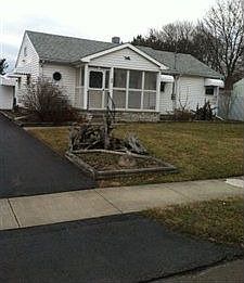 1st image of 209 N Hulett Ave