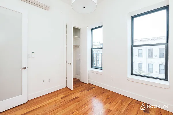 Rented by Nooklyn NYC LLC | media 14