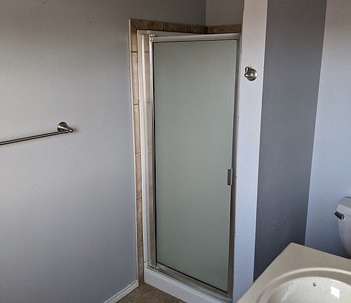 5th image of 903 E 11th St #903B