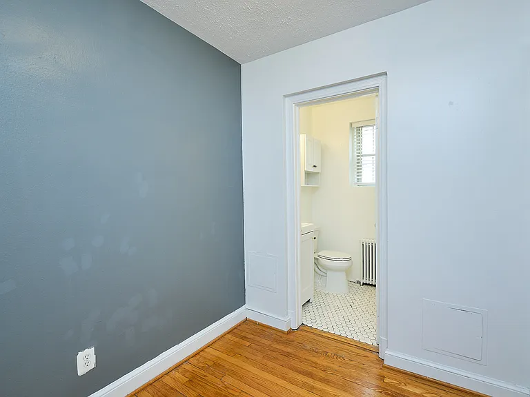 3925 Davis Pl NW #206 — Photo 11