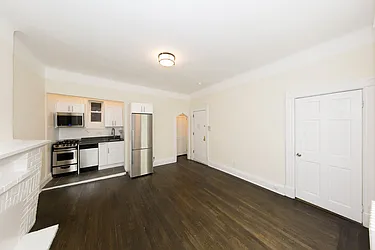 Rented by R New York