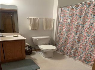 4901 Belmont Rd APT 302, Downers Grove, IL 60515